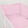 Uniwersalny ochraniacz z falbanką do łóżeczka niemowlęcego – różowy