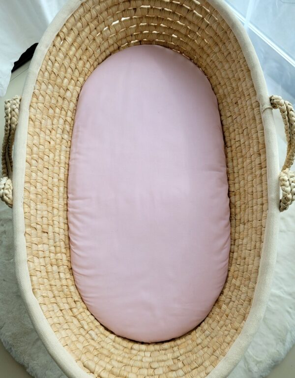 Prześcieradło bawełniane do kosza Mojżesza Boho wózka gondoli 75×35 cm – brudny róż