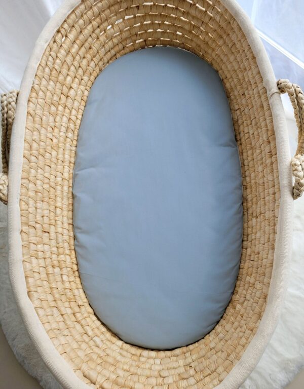 Prześcieradło bawełniane do kosza Mojżesza Boho wózka gondoli 75×35 cm – brudny niebieski