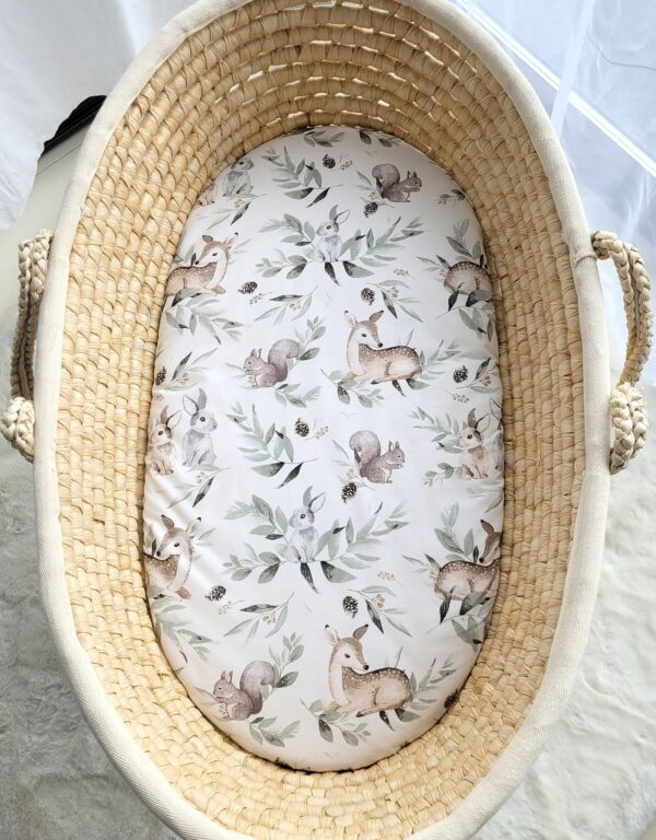 Prześcieradło bawełniane do kosza Mojżesza Boho wózka gondoli 75×35 cm – Woodland olive