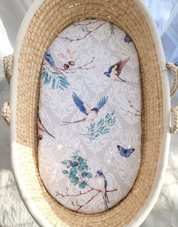 Prześcieradło bawełniane do kosza Mojżesza Boho wózka gondoli 75×35 cm – Blue birds