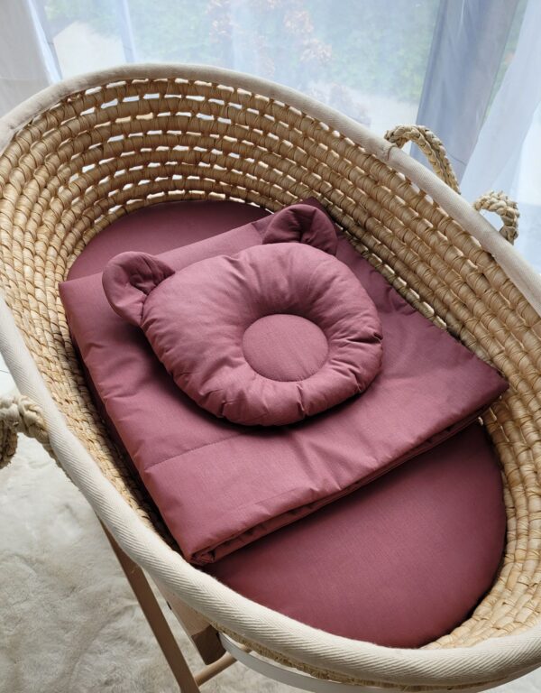 Pościel dla niemowląt z wypełnieniem kołderka i poduszka profilowana Miś – zestaw 2cz. – róż retro