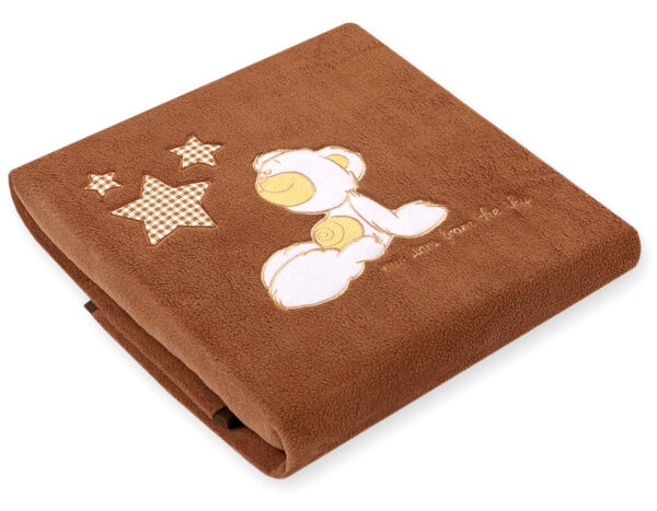 Kocyk polarowy dla niemowląt – Carlo- Miś z gwiazdkami brązowy