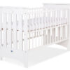 Drewniane łóżeczko dla niemowląt 120x60cm Lorenzo III białe, z osłonkami gryzakami