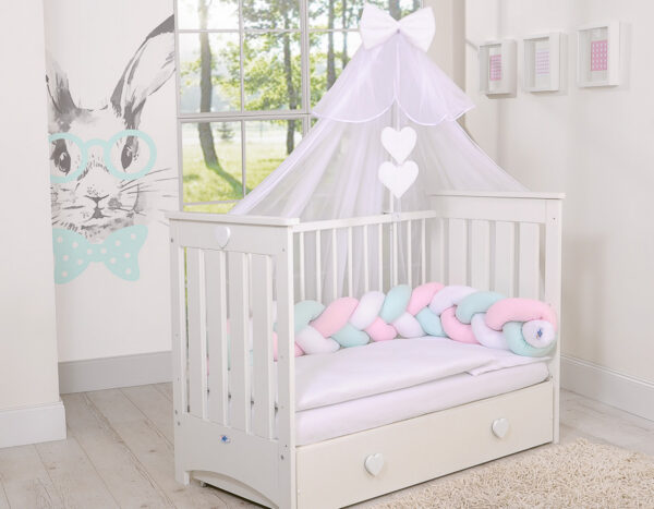 Ochraniacz warkocz pleciony do łóżeczka – biało- różowo-miętowy