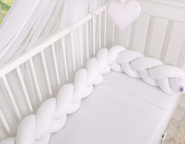 Ochraniacz warkocz pleciony do łóżeczka – biały