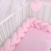 Ochraniacz warkocz pleciony do łóżeczka – różowy