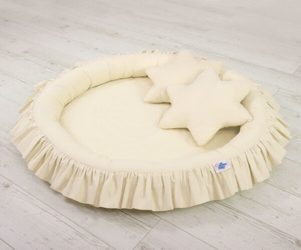 Gniazdko z falbanką – kremowy