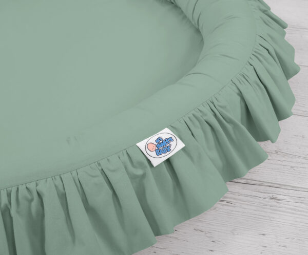 Gniazdko z falbanką – szałwia