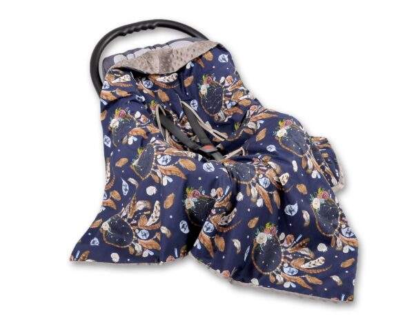 Duży otulacz dla niemowląt do fotelika nosidełka wózka dwustronny – łapacze snów granatowe/ brąz