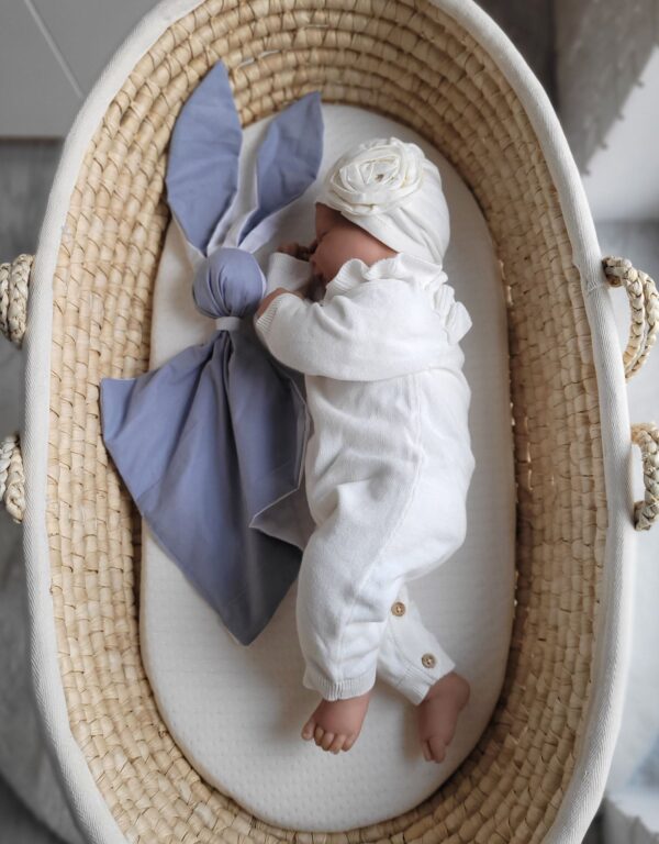 Miękka przytulanka kocyk króliczek z bawełny – Brudny niebieski/ biały