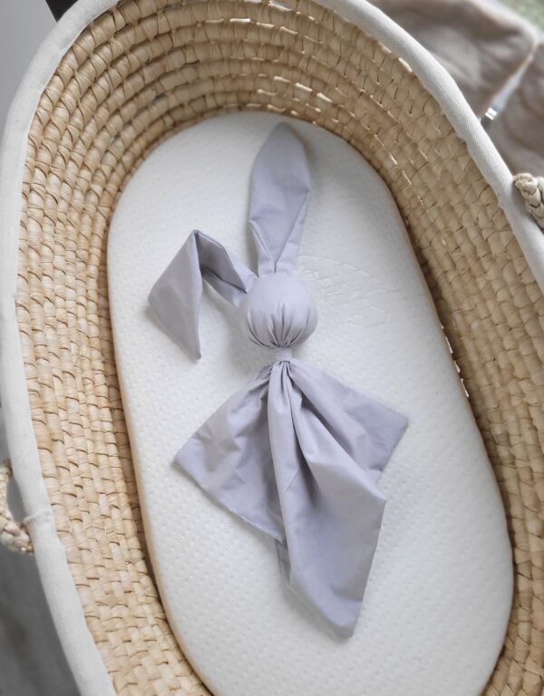 Miękka przytulanka kocyk króliczek z bawełny – Szary