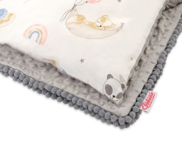 Komplet: Dwustronny kocyk bawełna z minky i poduszka – Baloniki 2