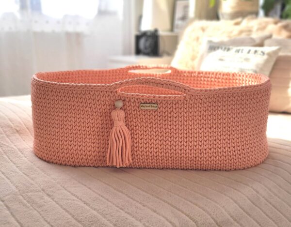 Kosz Mojżesza BOHO Handmade ze stojakiem – łososiowy