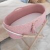 Kosz Mojżesza BOHO Handmade ze stojakiem – pastel pink