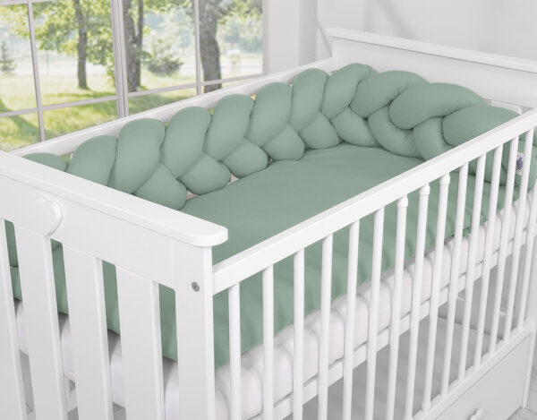 Ochraniacz warkocz pleciony do łóżeczka – szałwia