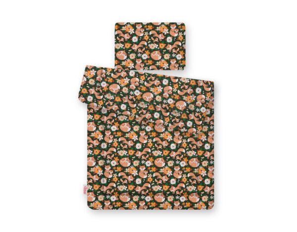 Komplet pościeli dla niemowląt z wypełnieniem 2-cz 75x100cm NEWBORN – lisia rodzinka na zieleni